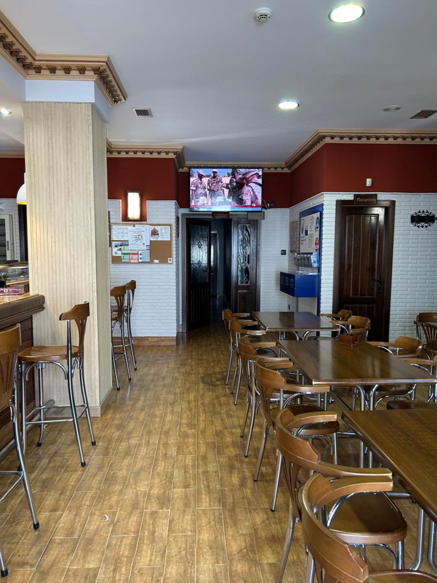 Hostal Restaurante Morote Cano Lezuza Buitenkant foto